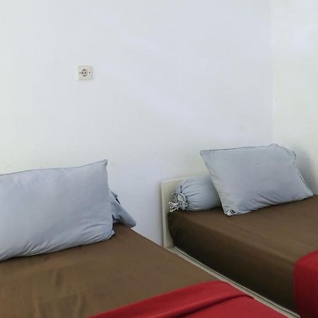 Guest House Rumah Lombok Syariah Mataram Exteriör bild