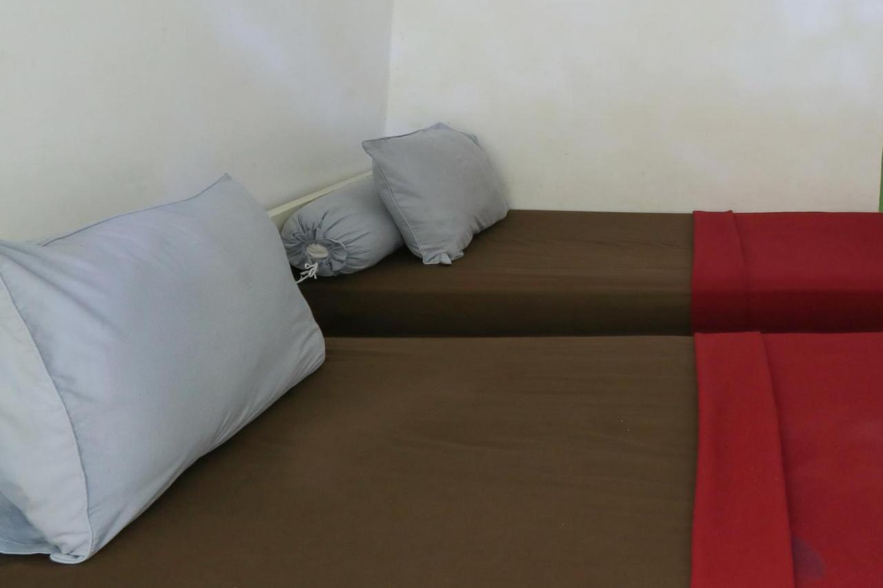 Guest House Rumah Lombok Syariah Mataram Exteriör bild